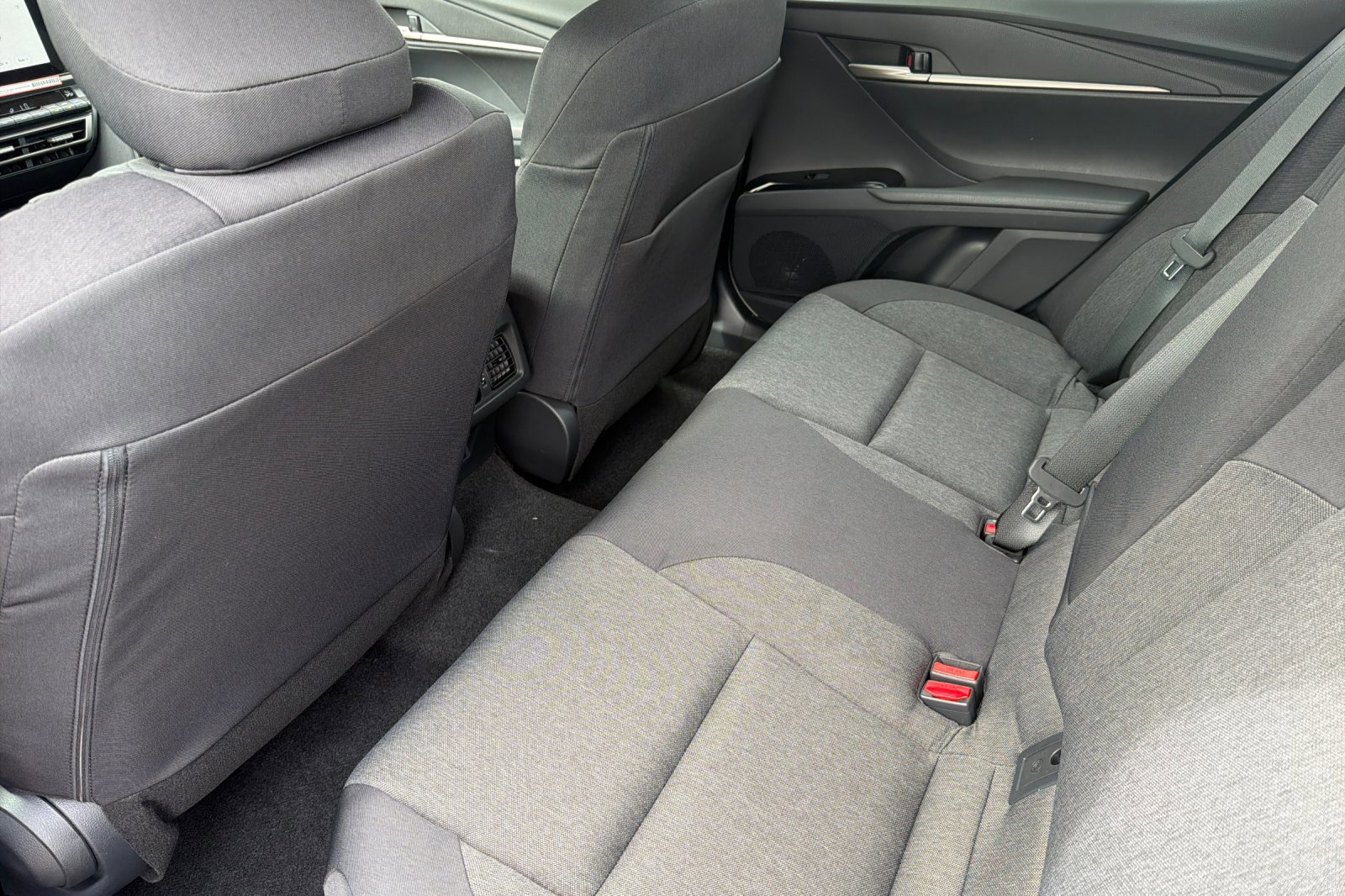 New 2026 Toyota Camry LE image 10