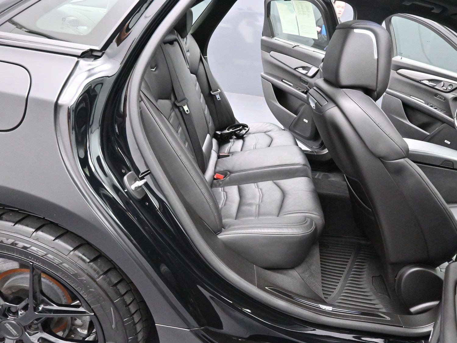 Used 2019 Cadillac CT6 V w/ Driver Assist Package image 31