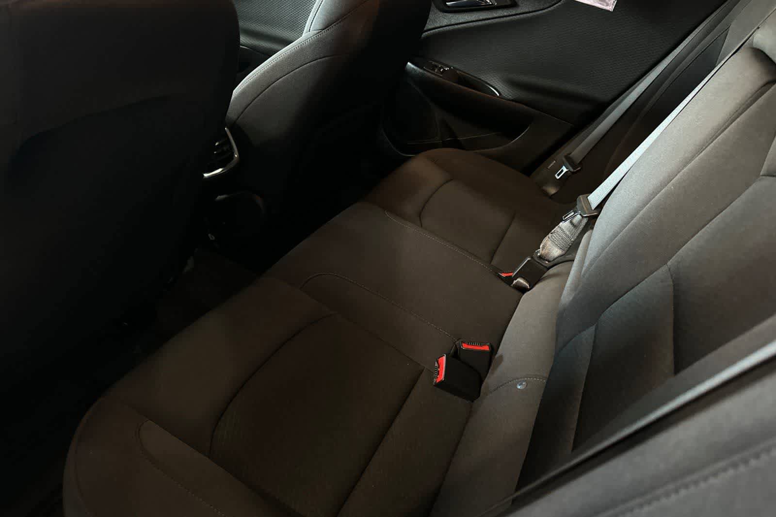 Used 2023 Chevrolet Malibu LT FWD image 5
