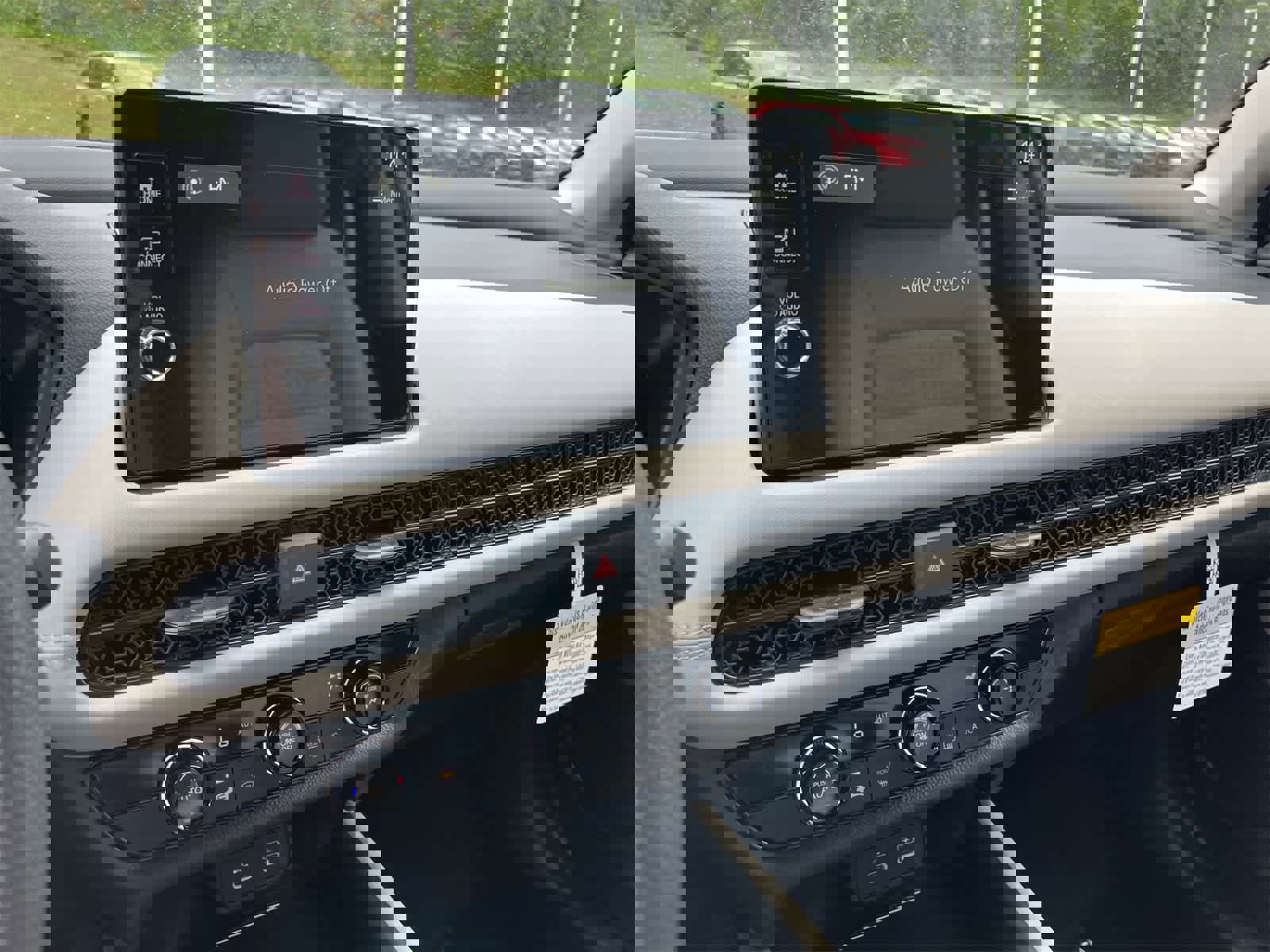 New 2026 Honda HR-V LX image 15