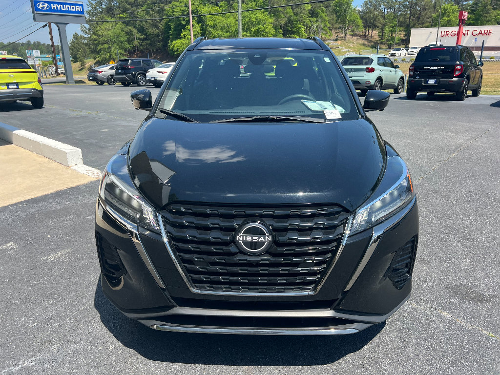 Used 2024 Nissan Kicks SR image 10