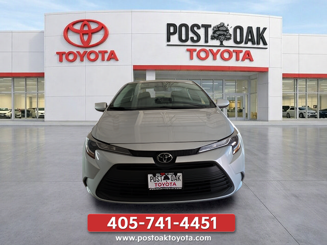 Used 2024 Toyota Corolla LE FWD image 8