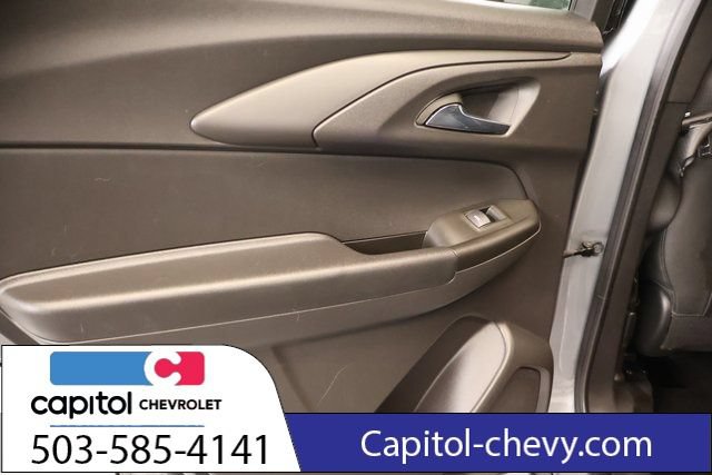 Used 2023 Chevrolet TrailBlazer ACTIV w/ Convenience Package AWD/4WD image 28