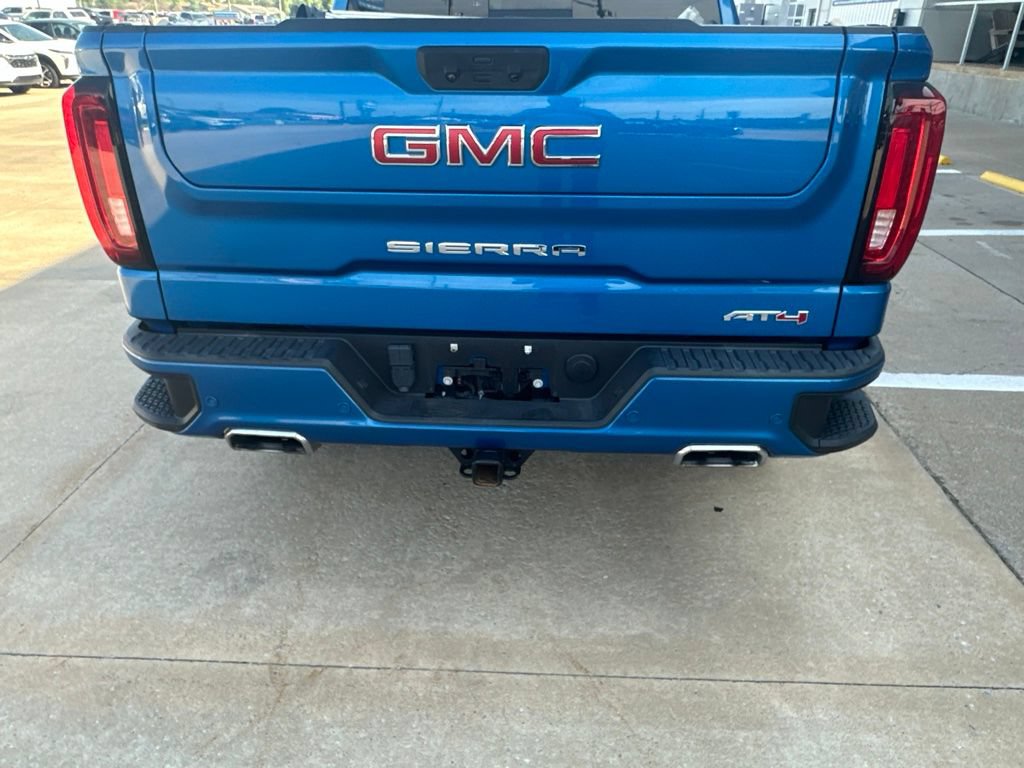 Used 2022 GMC Sierra 1500 AT4 w/ AT4 Premium Package AWD/4WD image 35