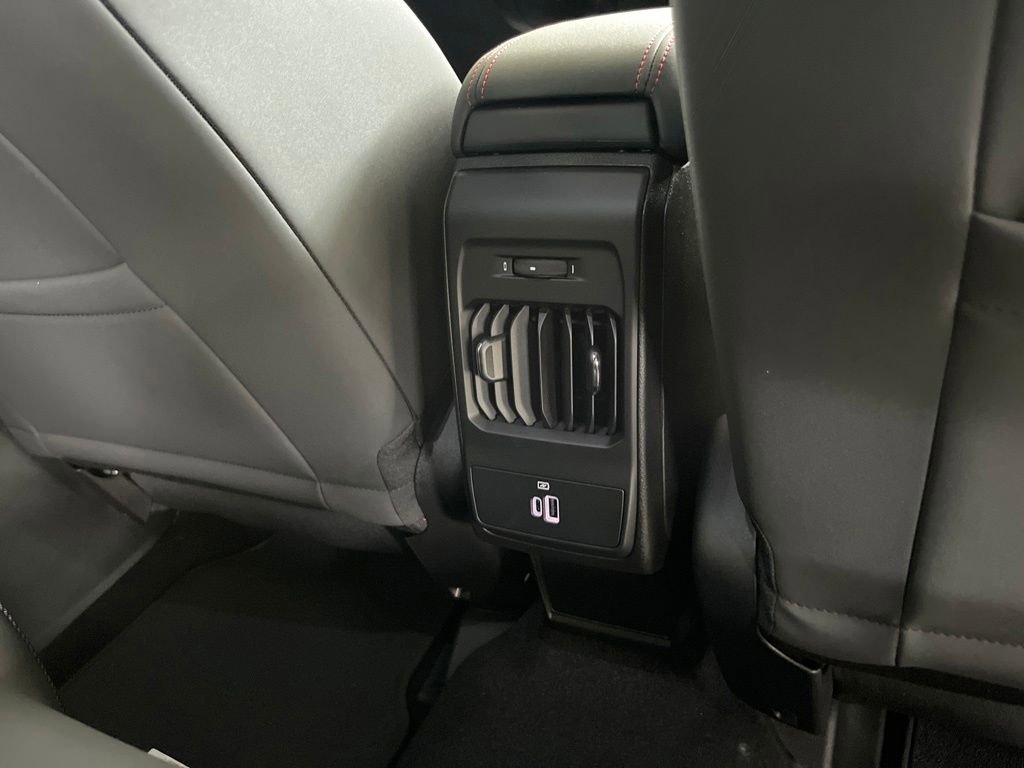 New 2024 Dodge Hornet GT w/ GT Blacktop Package image 26