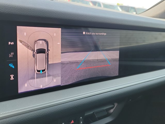 New 2026 Porsche Cayenne AWD/4WD image 33