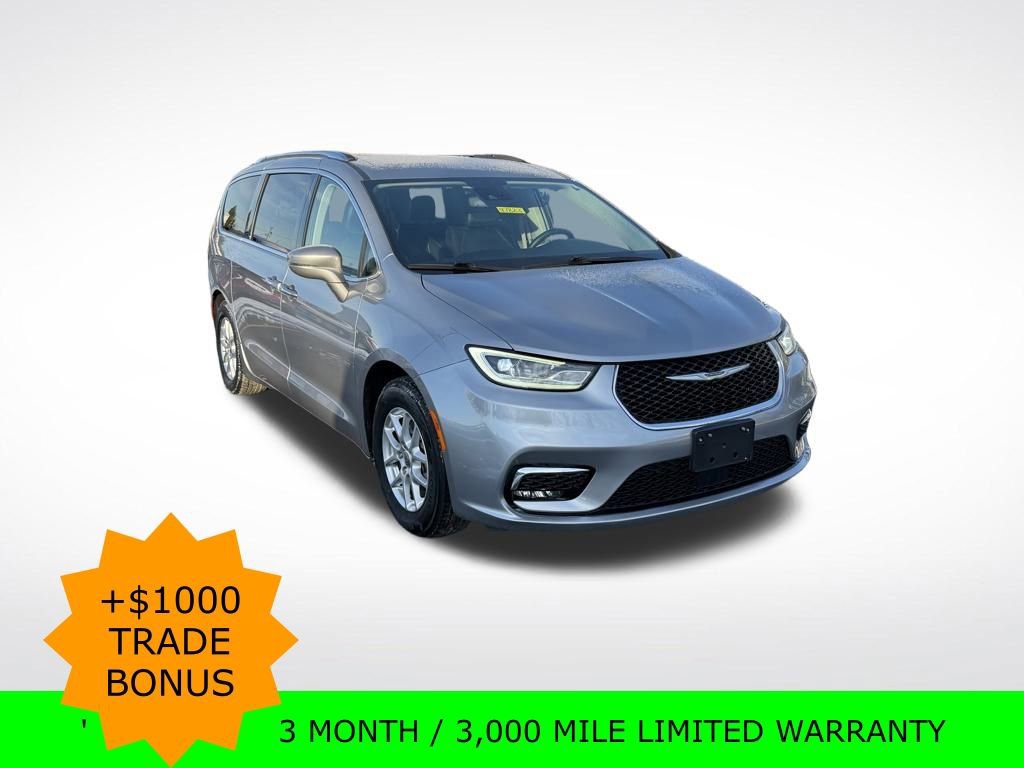 Used 2021 Chrysler Pacifica Touring-L image 1