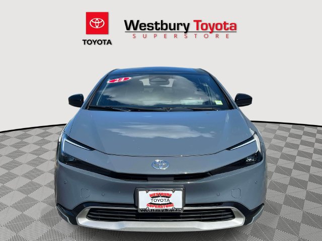 Certified 2024 Toyota Prius Prime FWD image 3