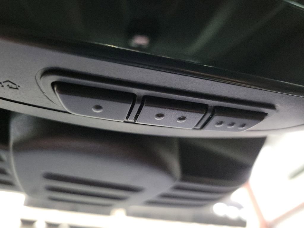 Used 2020 Volvo XC90 T8 Inscription image 35