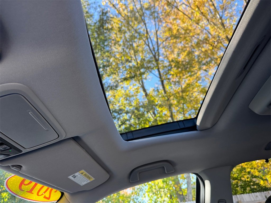 Used 2019 Honda Pilot Elite image 28