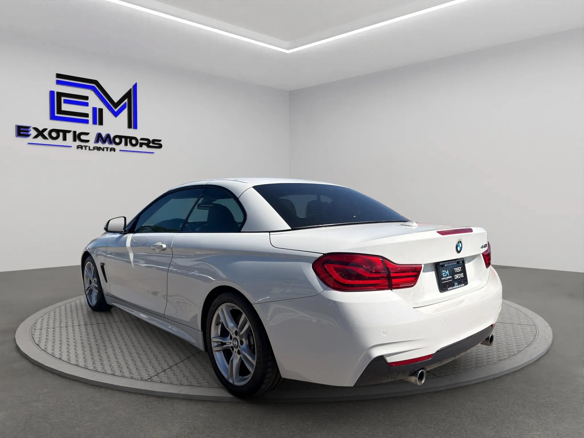 Used 2018 BMW 440i Convertible RWD image 4