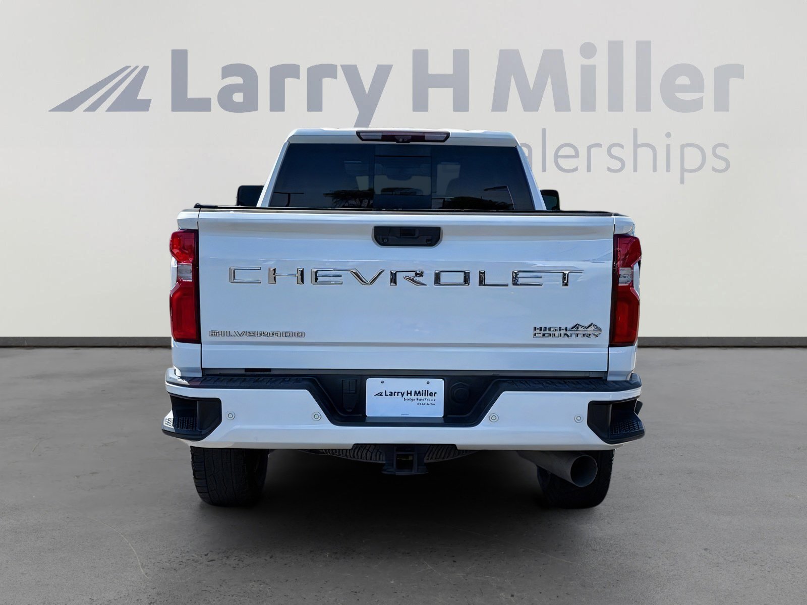 Used 2020 Chevrolet Silverado 3500 High Country w/ Z71 Off-Road Package AWD/4WD image 5