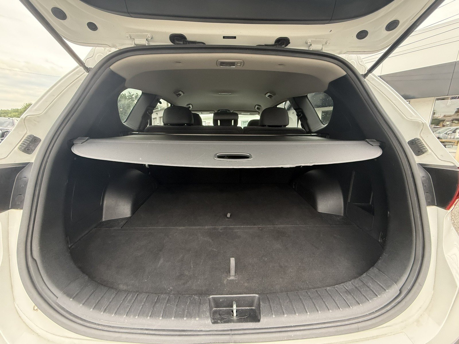 Used 2023 Hyundai Santa Fe SE AWD/4WD image 27