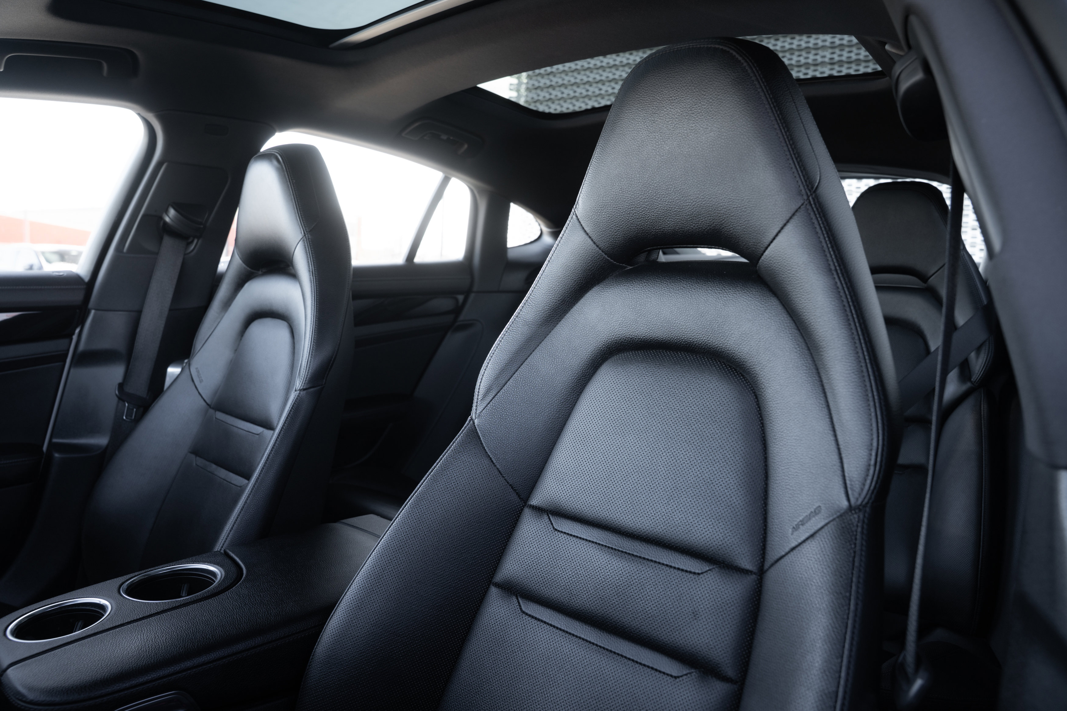 Used 2020 Porsche Panamera 4S image 26