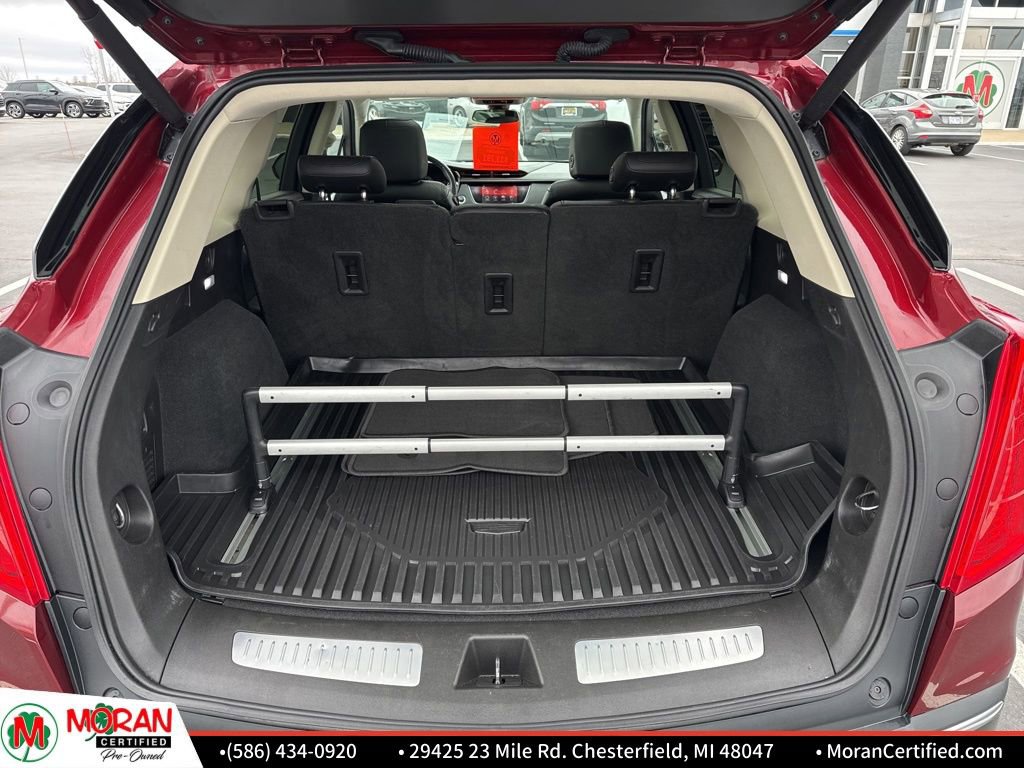 Used 2018 Cadillac XT5 Luxury w/ Driver Awareness Package FWD image 28