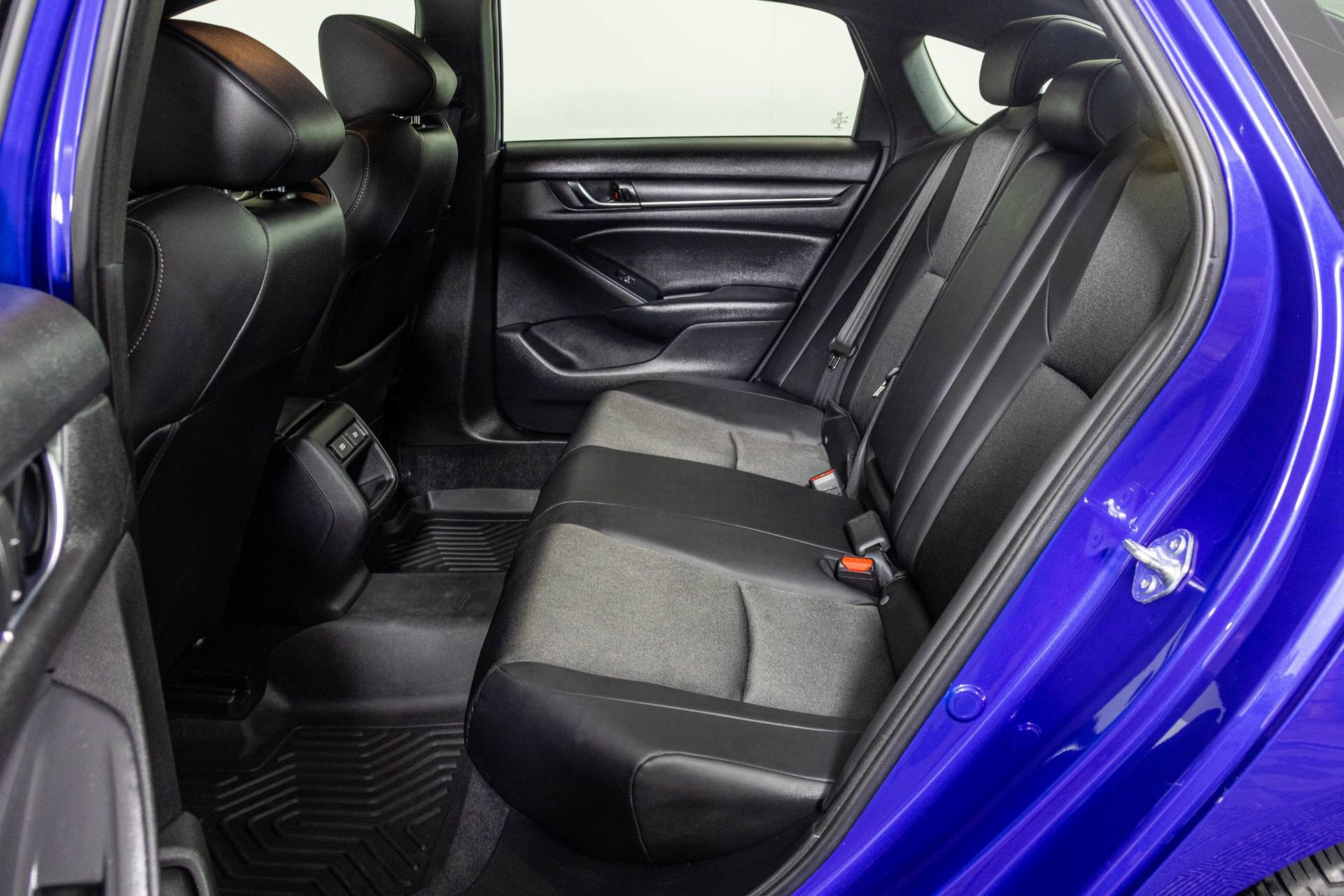 Used 2022 Honda Accord Sport image 36