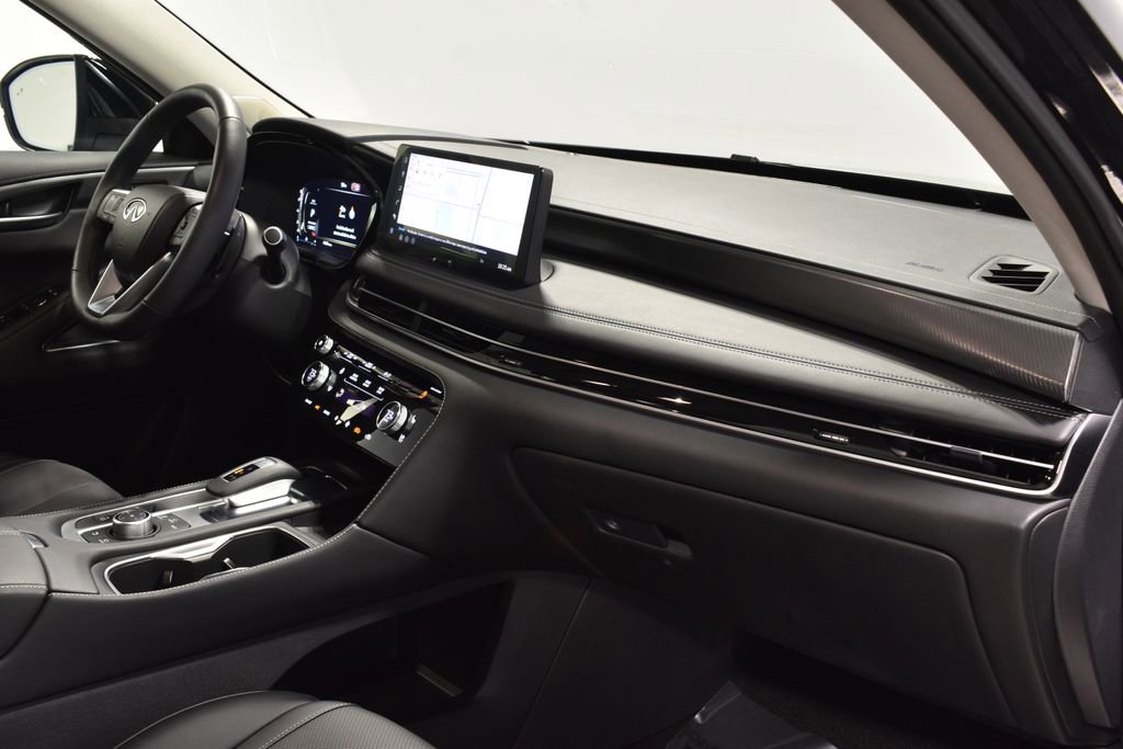 Certified 2026 INFINITI QX60 Luxe w/ Family Package image 33