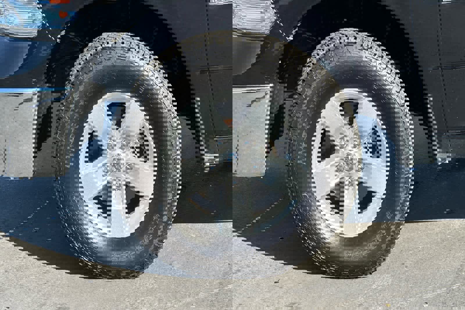 Used 2022 RAM 1500 Tradesman w/ Popular Equipment Group image 29