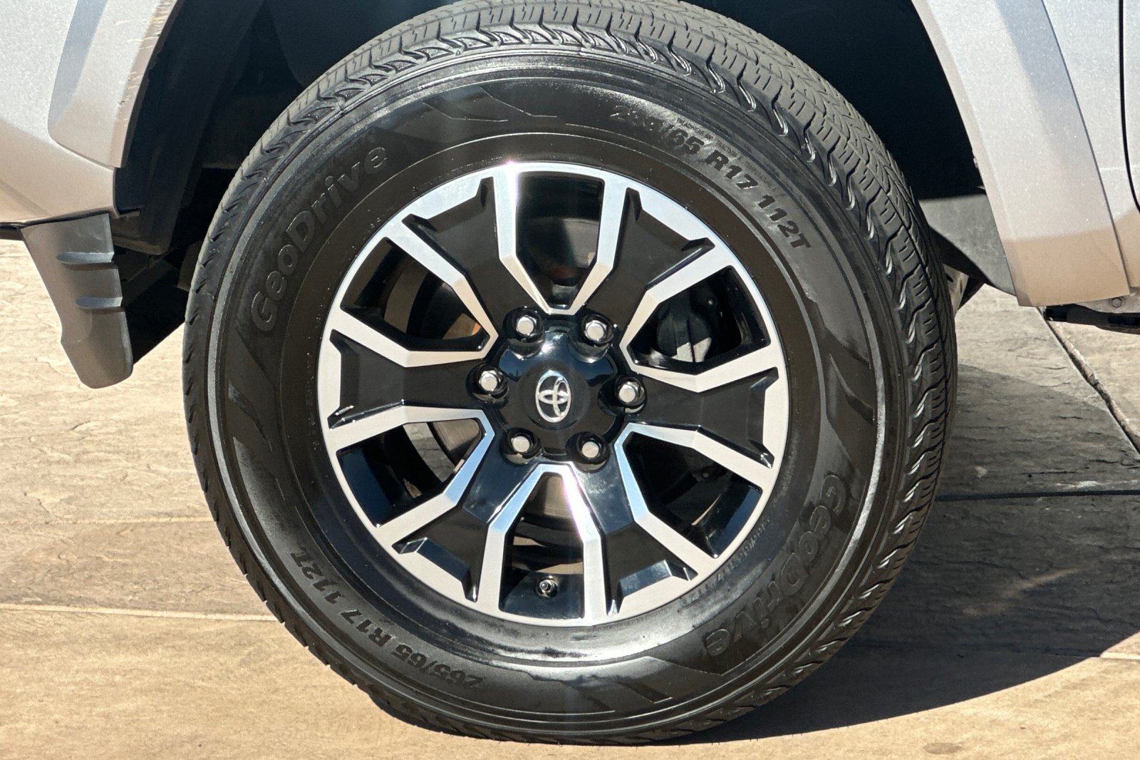 Certified 2020 Toyota Tacoma TRD Sport w/ TRD Premium Sport Package RWD image 33
