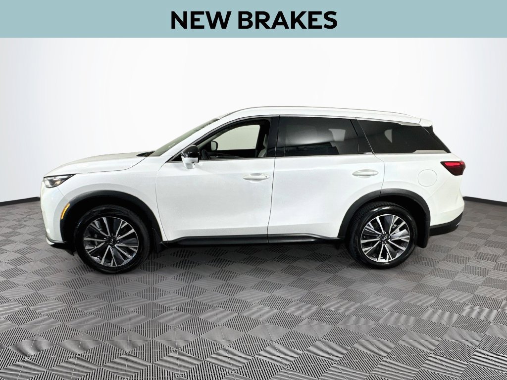 Certified 2027 INFINITI QX60 Luxe w/ Cargo Package FWD image 8