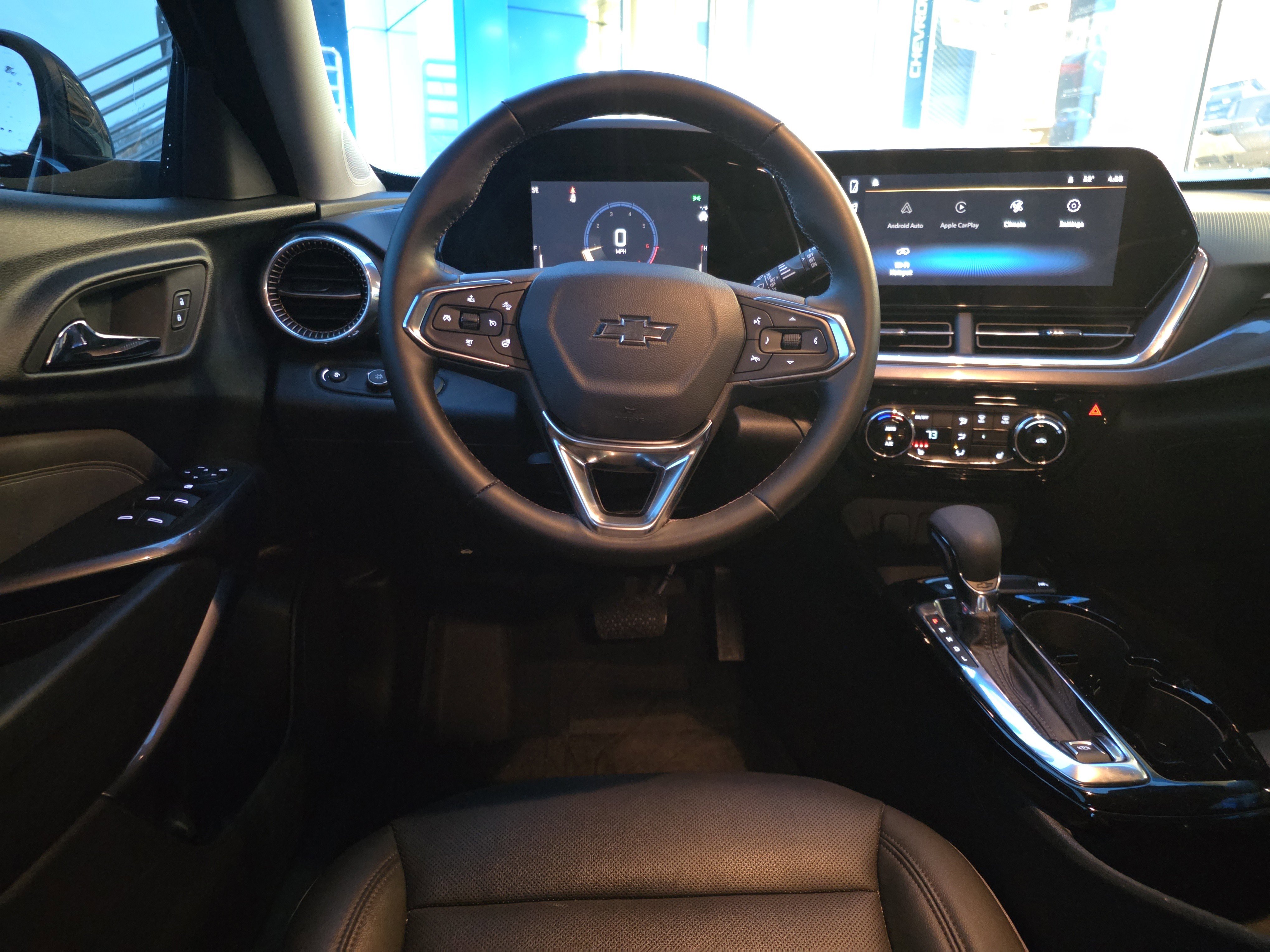 Used 2024 Chevrolet Trax ACTIV w/ Driver Confidence Package image 34