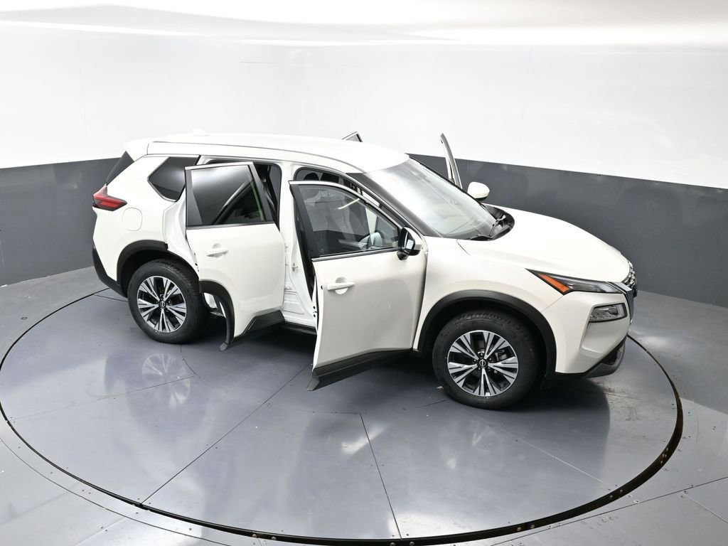 Used 2023 Nissan Rogue SV image 58