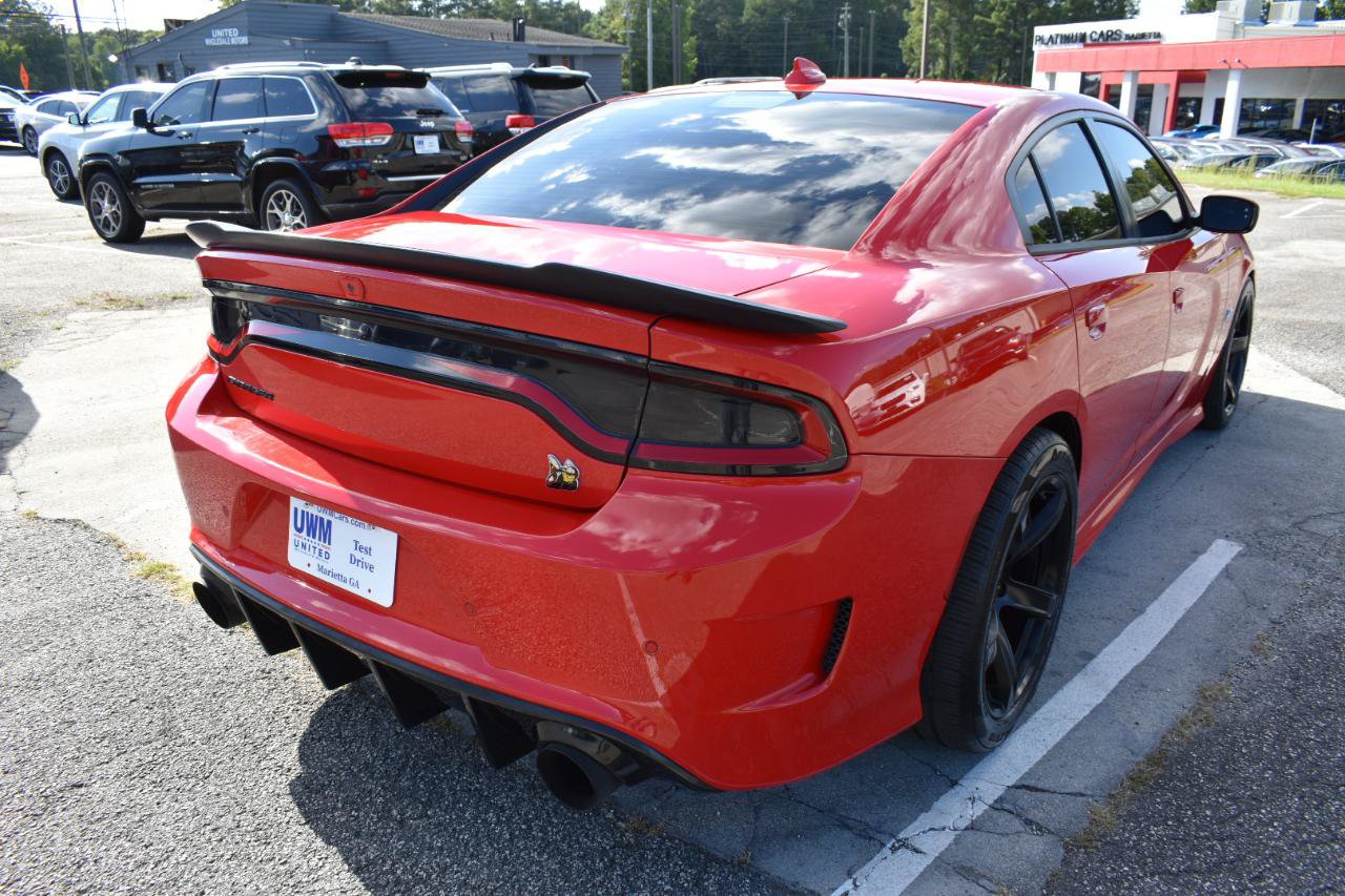 Used 2019 Dodge Charger Scat Pack w/ Dynamics Package RWD image 6