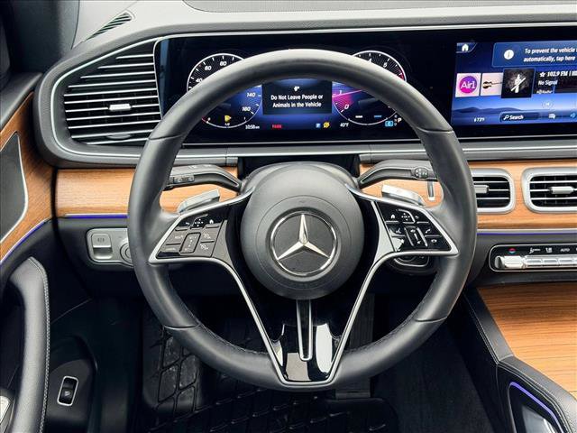 Used 2025 Mercedes-Benz GLE 350 4MATIC w/ Winter Package image 21