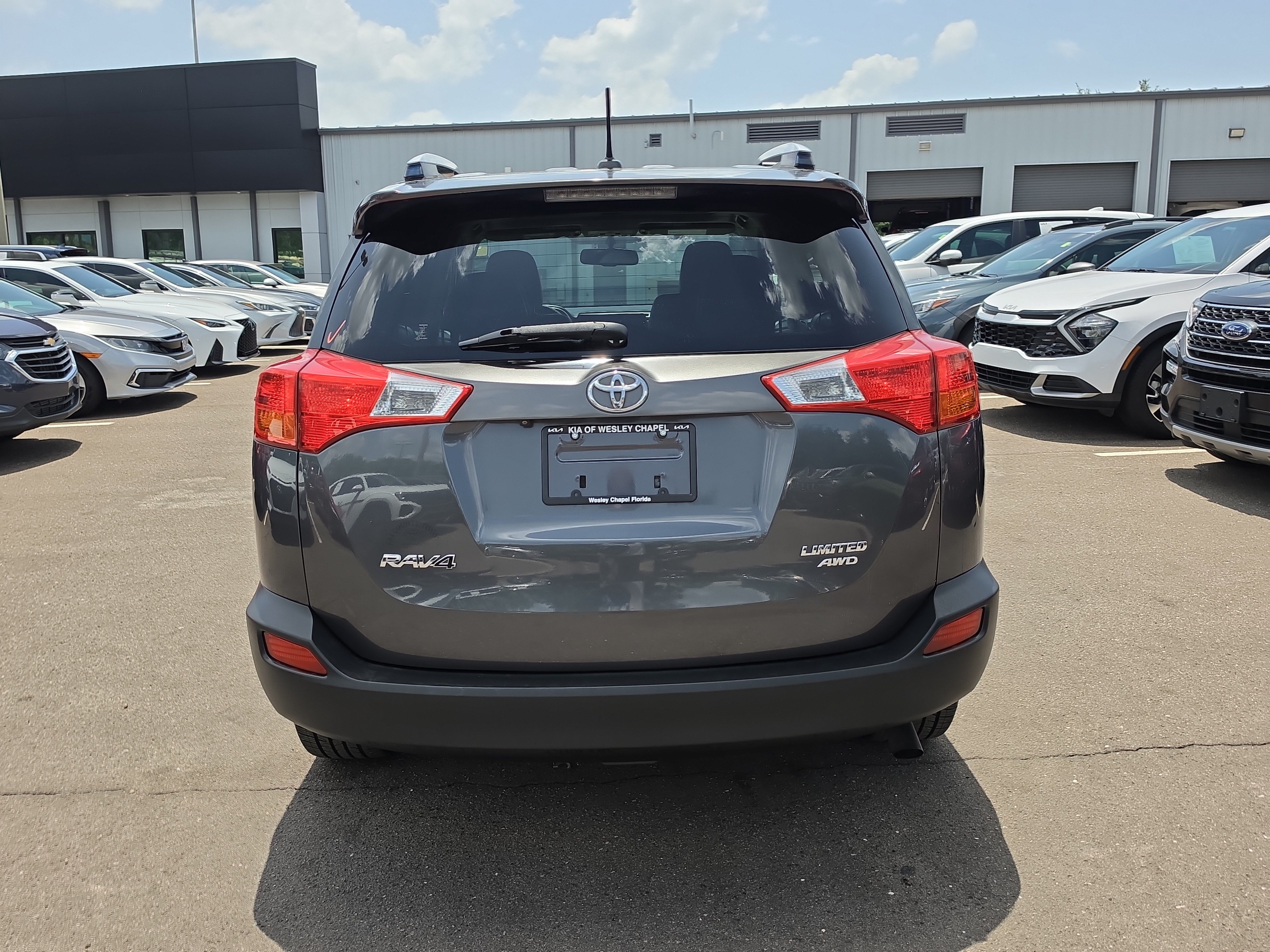Used 2015 Toyota RAV4 Limited AWD/4WD image 7