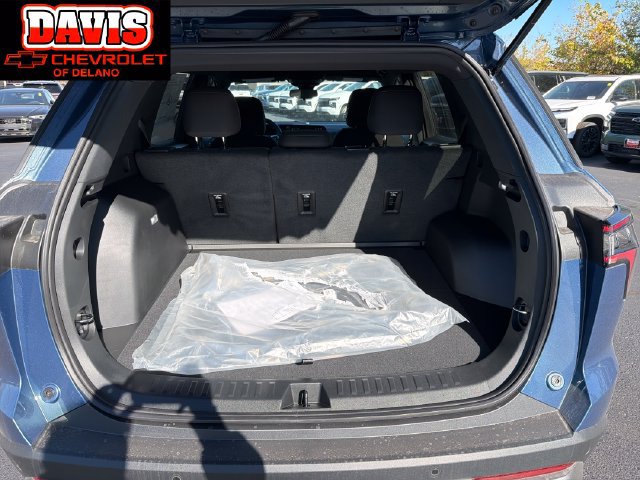 New 2027 Chevrolet Equinox LT AWD/4WD image 23