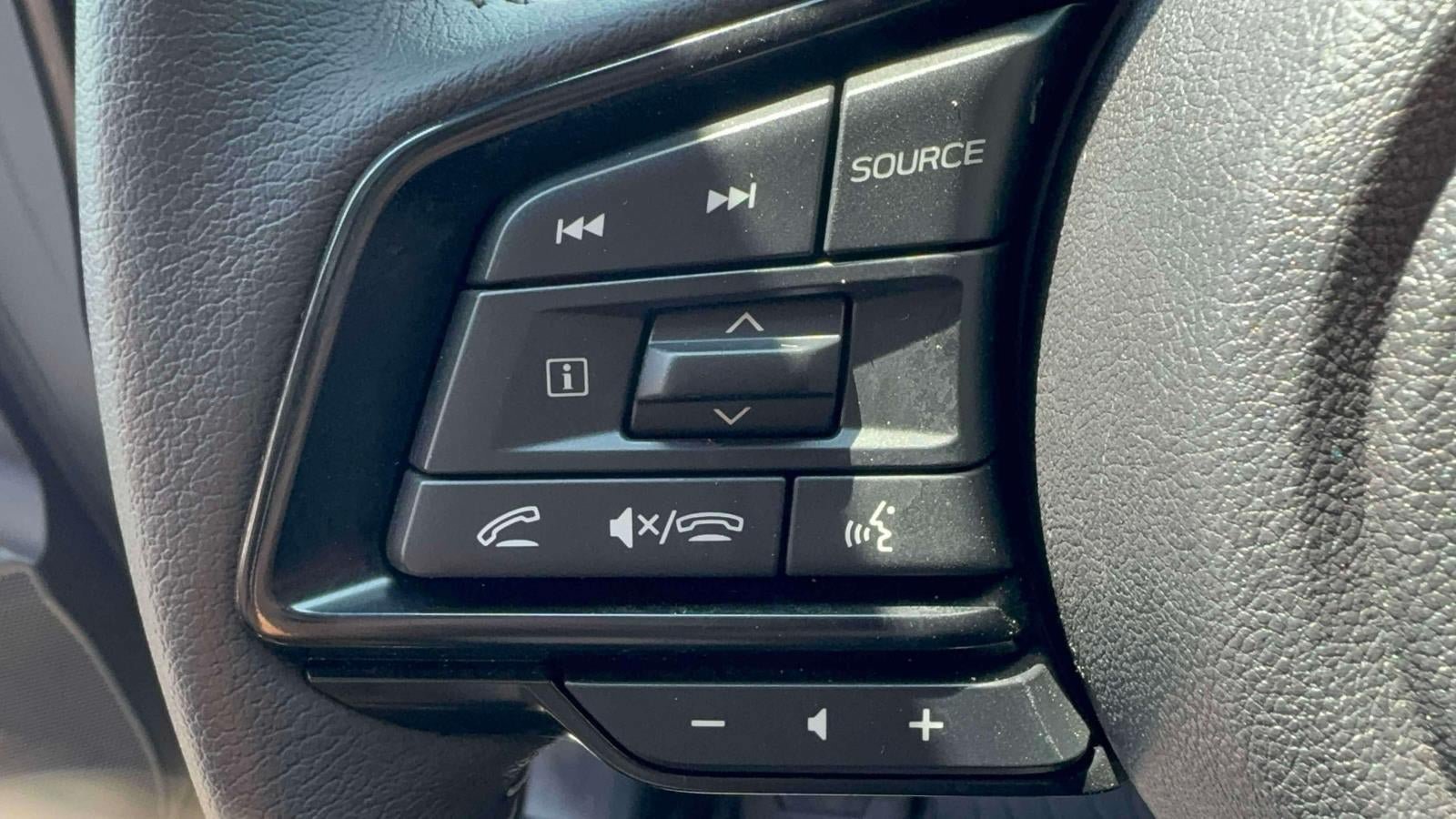 Certified 2025 Subaru Forester Premium AWD/4WD image 15