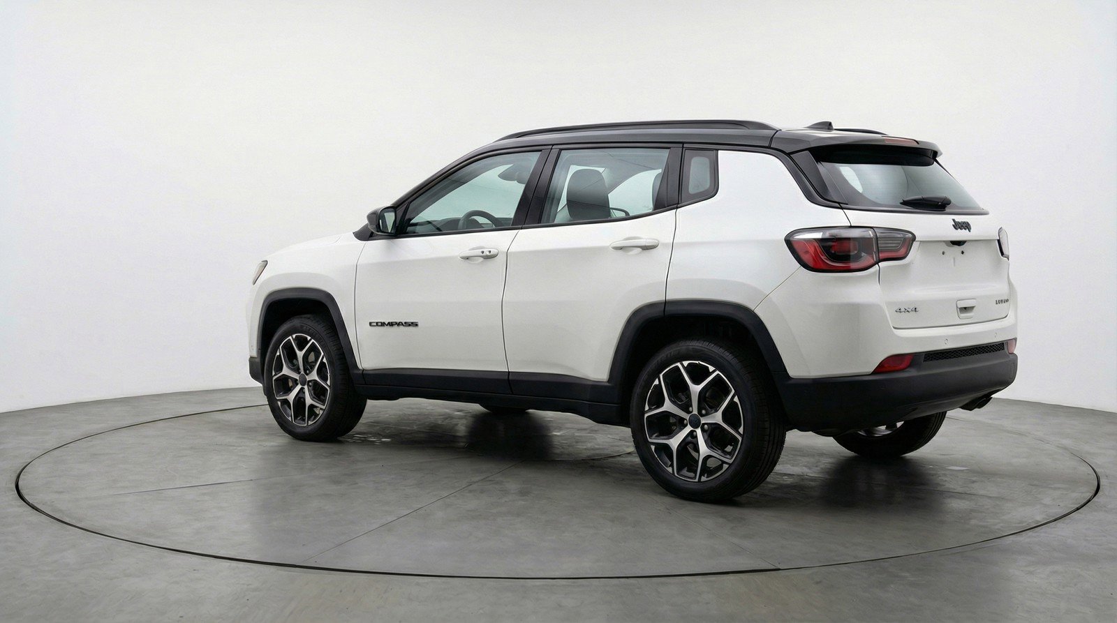 Used 2025 Jeep Compass Limited image 6