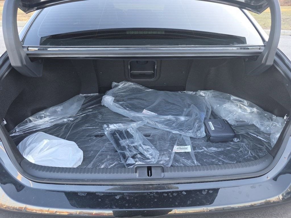 Certified 2025 Lexus ES 350 F Sport image 19