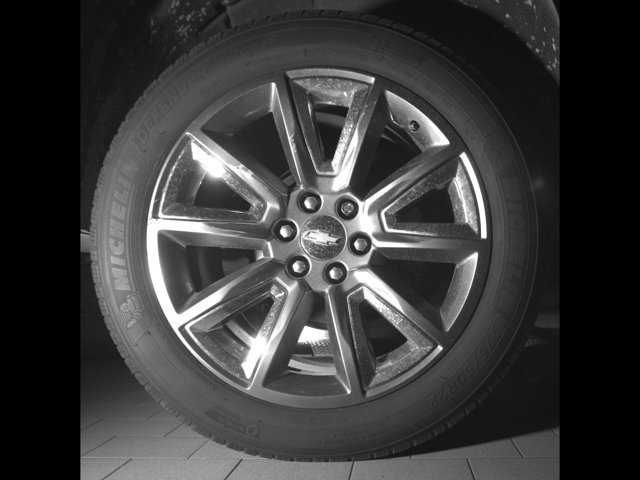 Used 2015 Chevrolet Tahoe LTZ RWD image 11