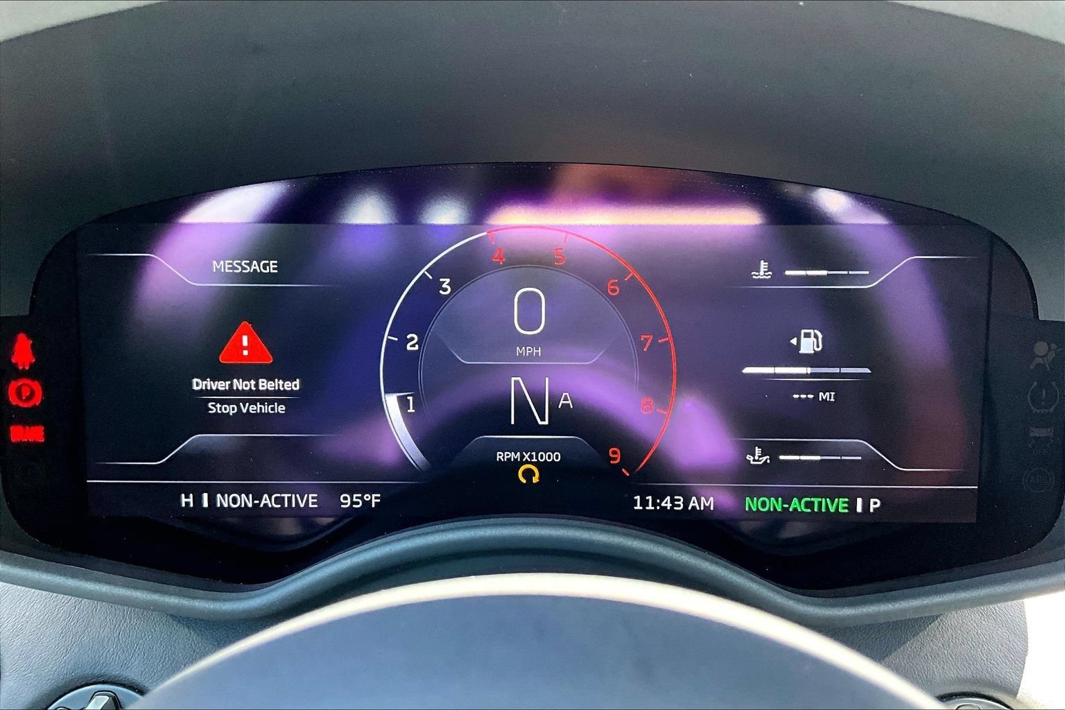 Used 2021 McLaren GT RWD image 19
