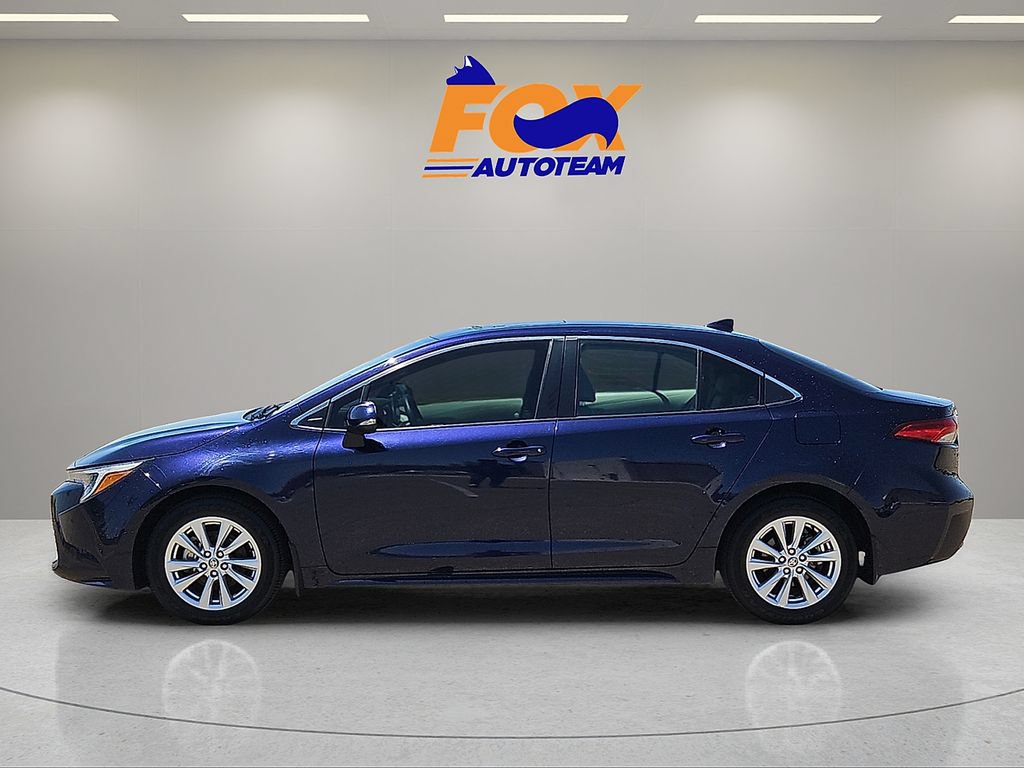 Used 2024 Toyota Corolla XLE FWD image 2