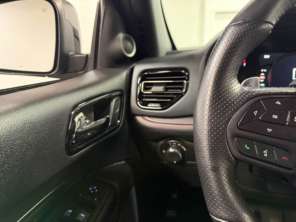 Used 2025 Dodge Durango GT image 77