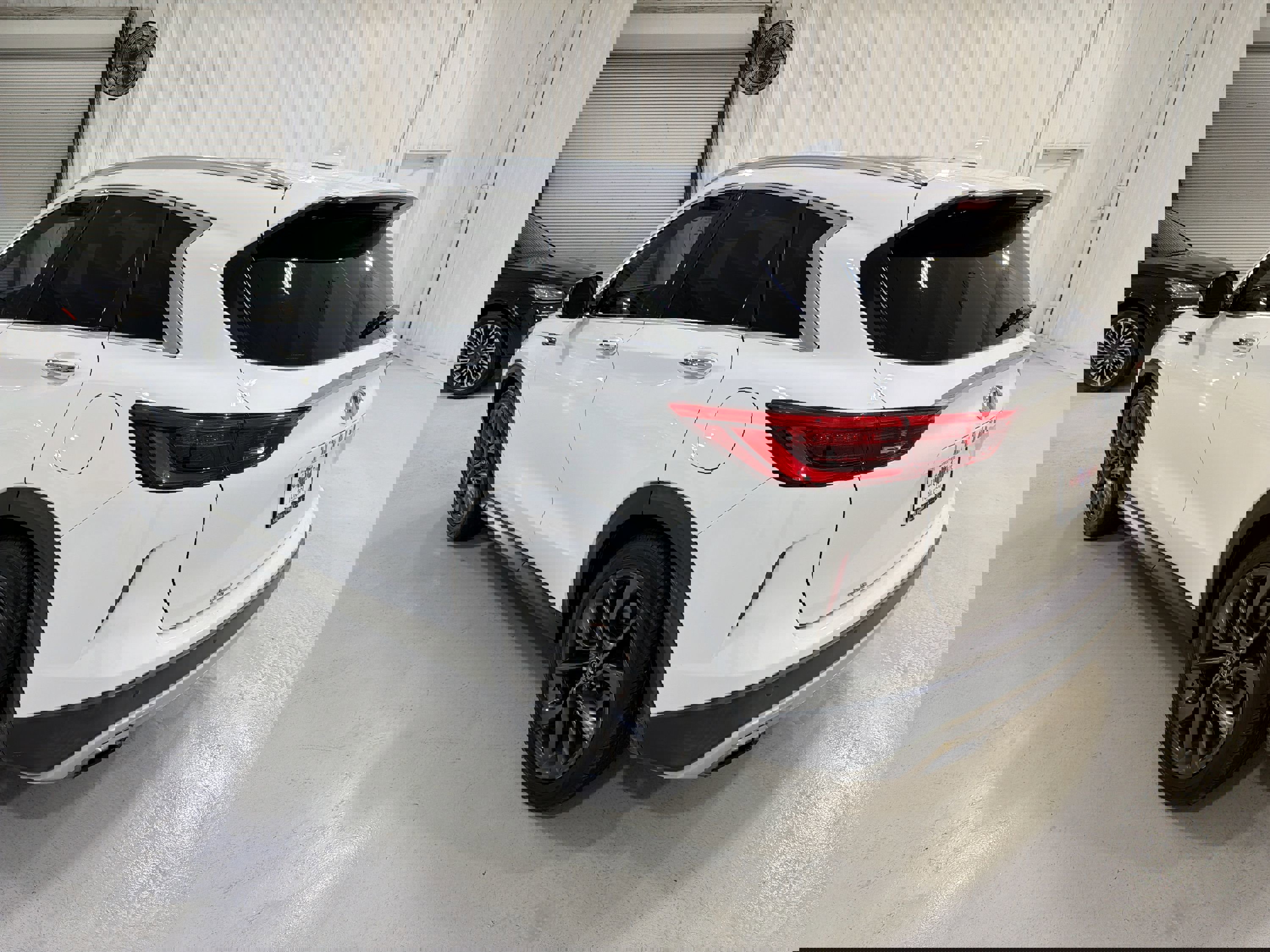 Used 2019 INFINITI QX50 Essential w/ Sensory Package FWD image 26