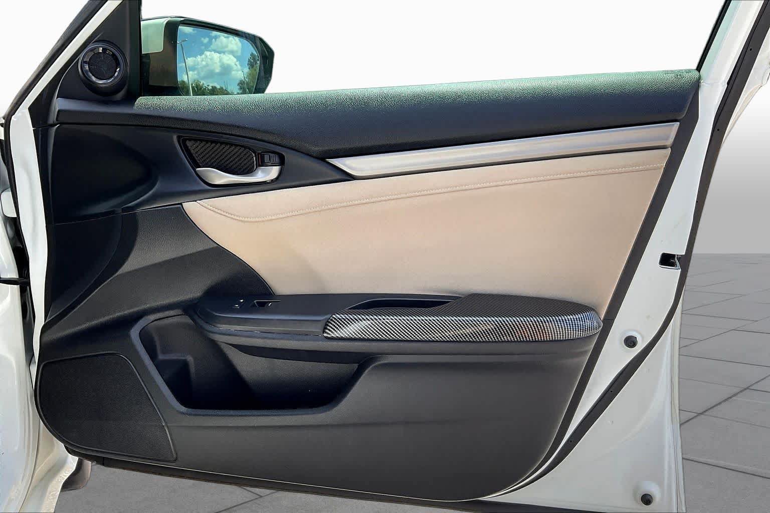 Used 2019 Honda Civic EX image 23