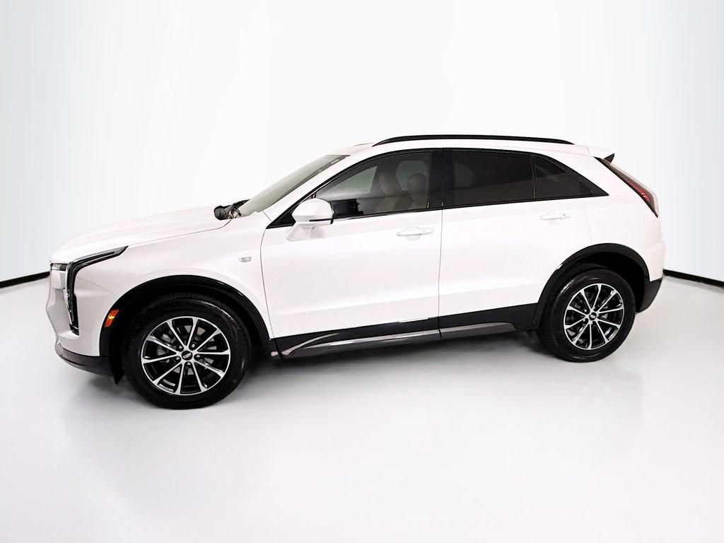 Used 2024 Cadillac XT4 Sport AWD/4WD image 8