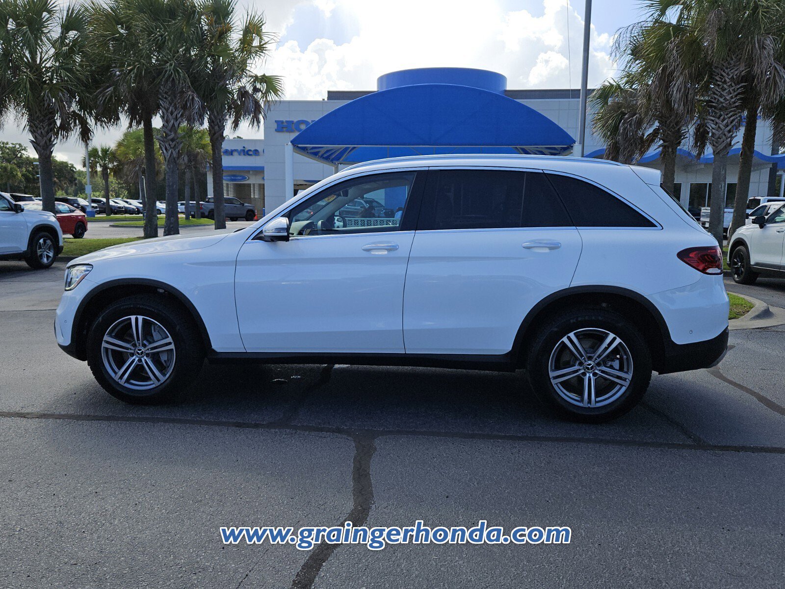 Used 2022 Mercedes-Benz GLC 300 video 2