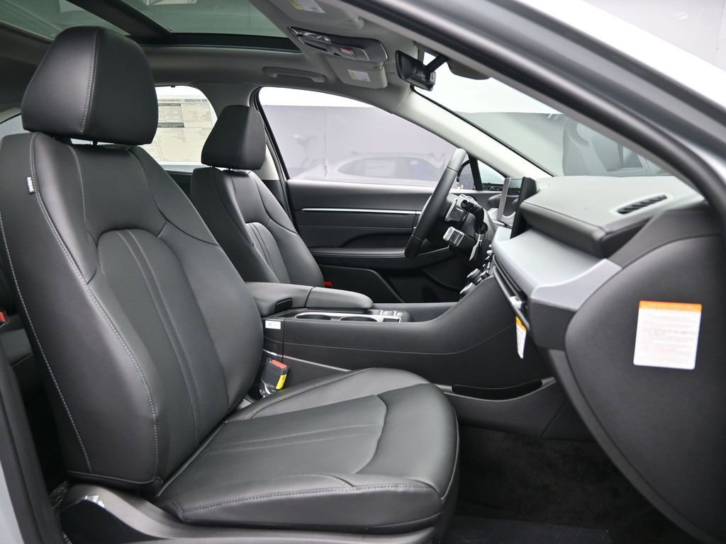 Certified 2025 Hyundai Sonata Limited image 36