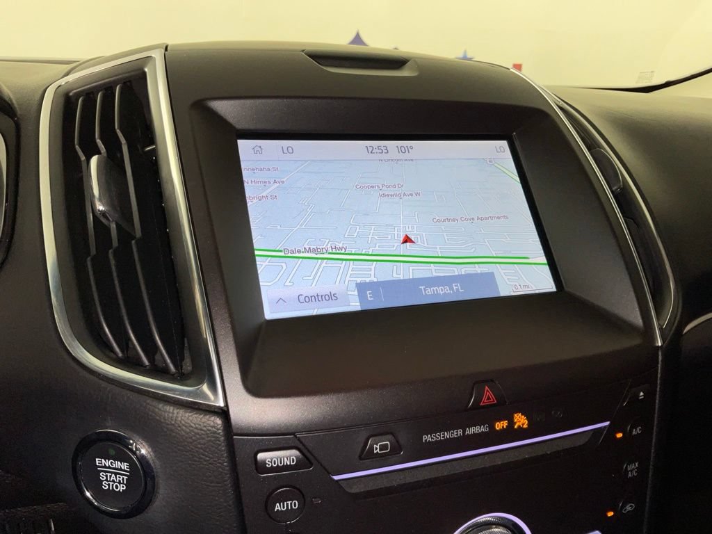 Used 2019 Ford Edge Titanium w/ Equipment Group 301A FWD image 22