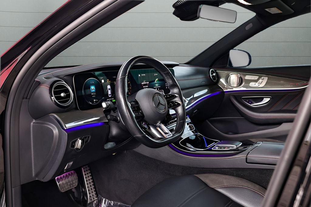 Used 2021 Mercedes-Benz E 53 AMG 4MATIC Sedan image 43