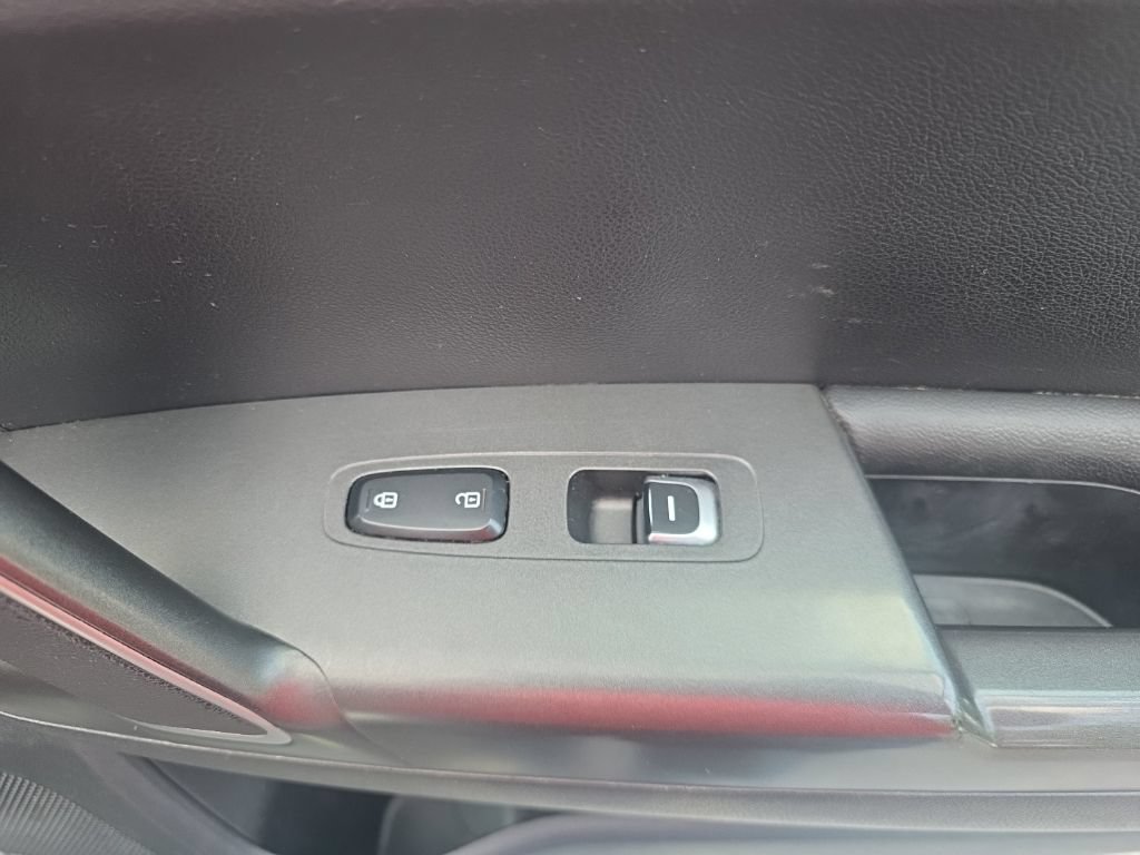 Used 2022 Kia Sportage LX AWD/4WD image 32