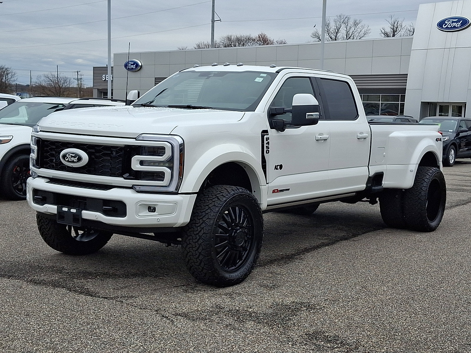 Used 2026 Ford F450 Platinum image 5