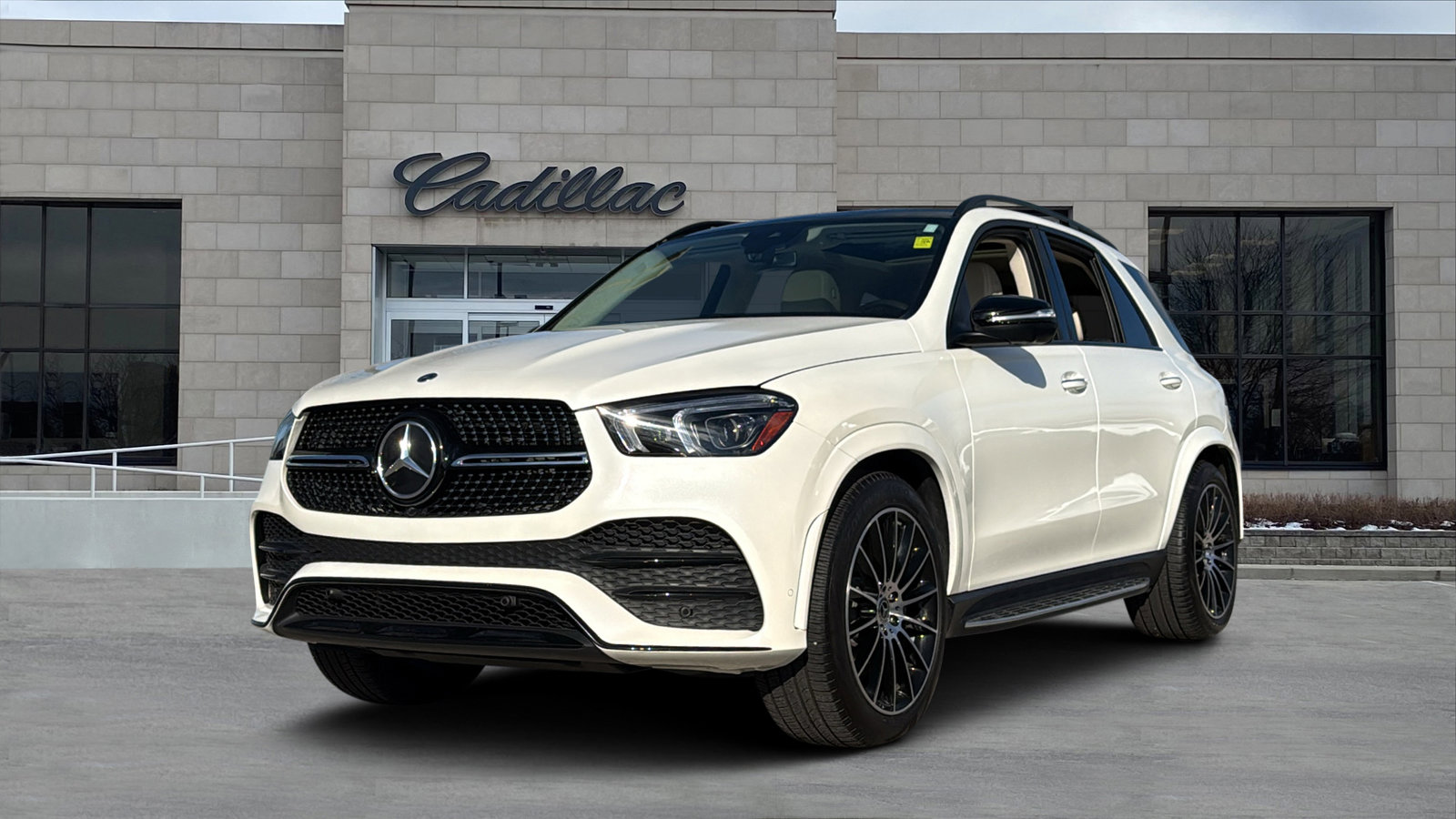 Used 2023 Mercedes-Benz GLE 450 4MATIC image 5