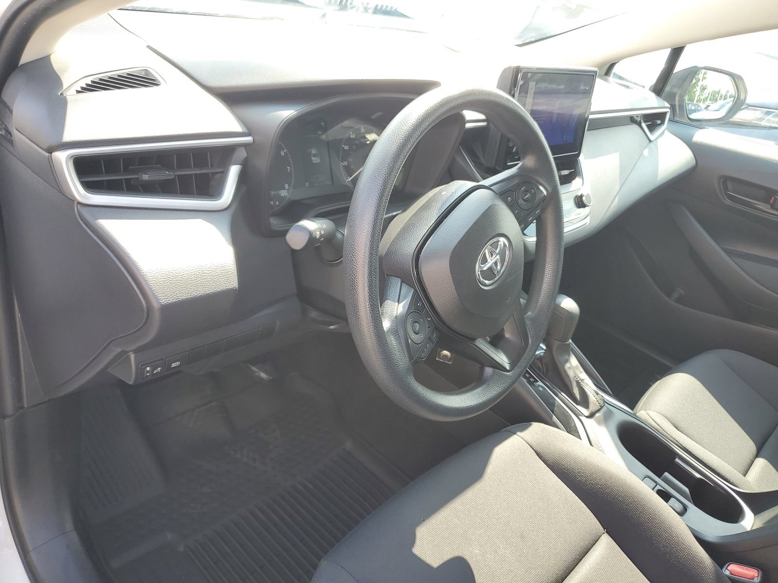 Certified 2024 Toyota Corolla LE FWD image 19