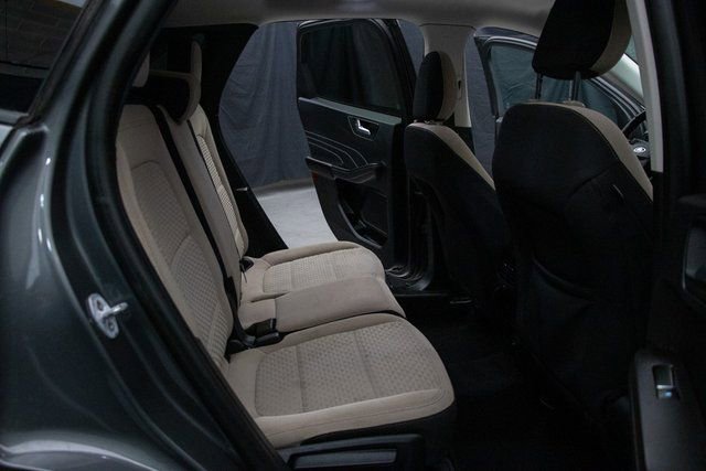 Used 2021 Ford Escape SE w/ Cold Weather Package image 18