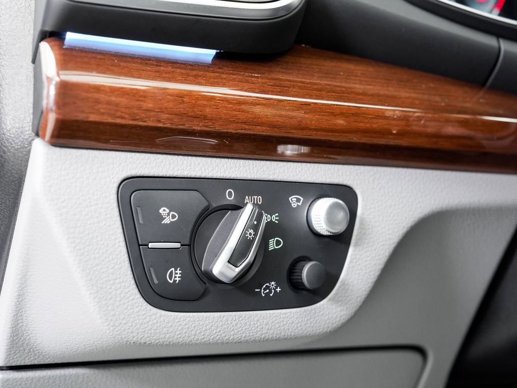 Certified 2023 Audi Q5 2.0T Prestige AWD/4WD image 10